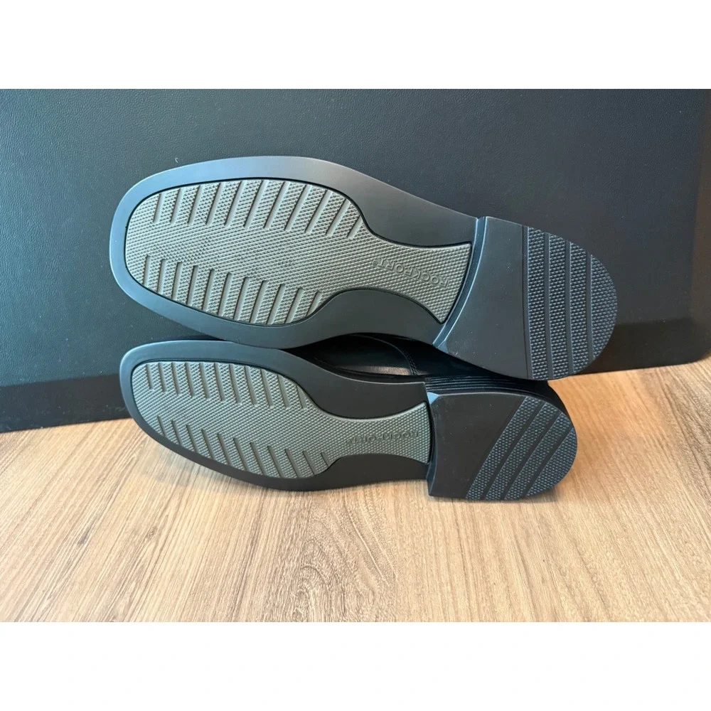 Rockport essential details